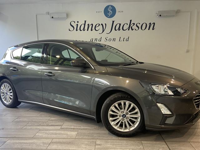 2019 (19) Ford Focus 1.0T EcoBoost Titanium Hatchback 5dr Petrol Manual Euro 6 (s/s) (125 ps)